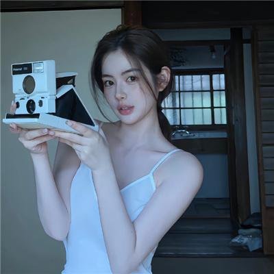 总之就是非常可爱～制服～
